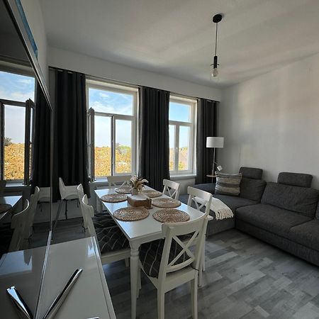 Moderne 4 Zimmer Apartment Mit Bergblick Stadtzentrum Contactless Check-In Gehrden  ภายนอก รูปภาพ