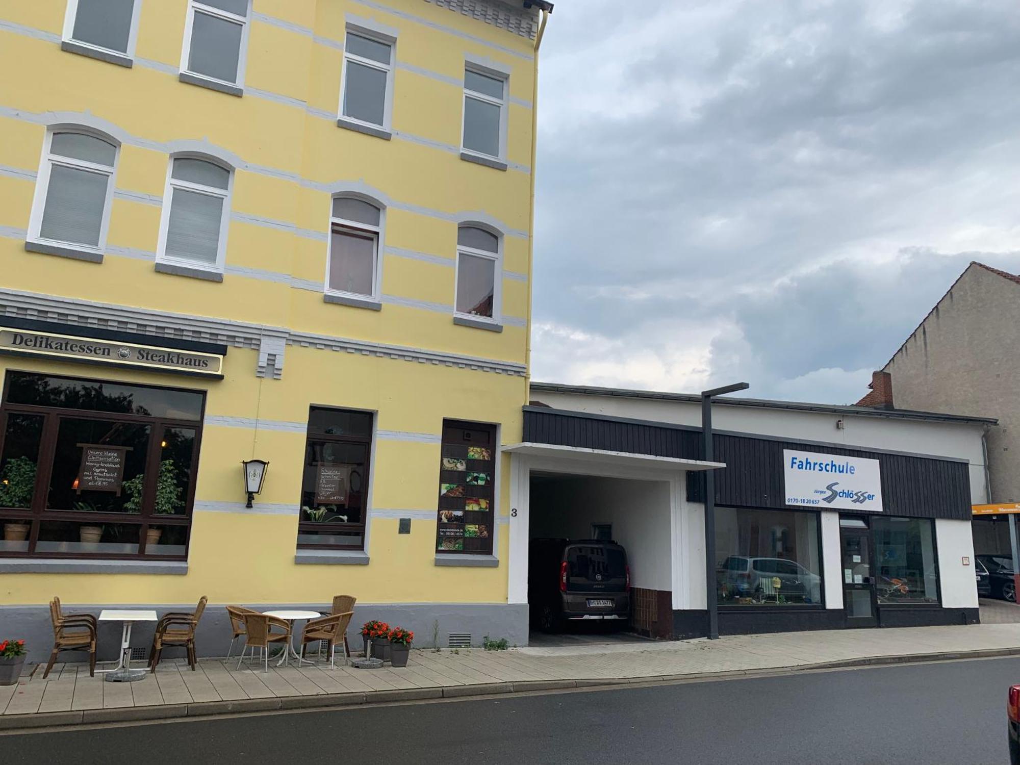 Moderne 4 Zimmer Apartment Mit Bergblick Stadtzentrum Contactless Check-In Gehrden  ภายนอก รูปภาพ